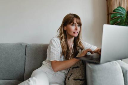 Should you choose a fixed-rate or a variable mortgage? Should you choose a fixed-rate or a variable mortgage?