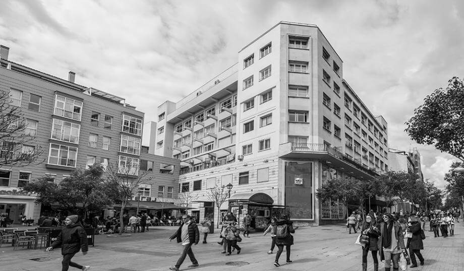 ASG fund sells future DECATHLON store on prime central Madrid shopping street to AEW’s Europe city retail fund for €50 million